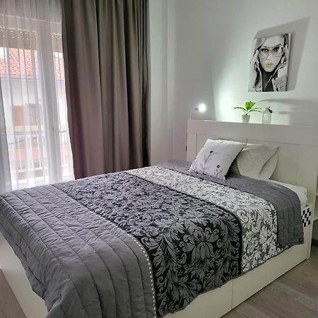 Great Apartment In Veria Ngoại thất bức ảnh